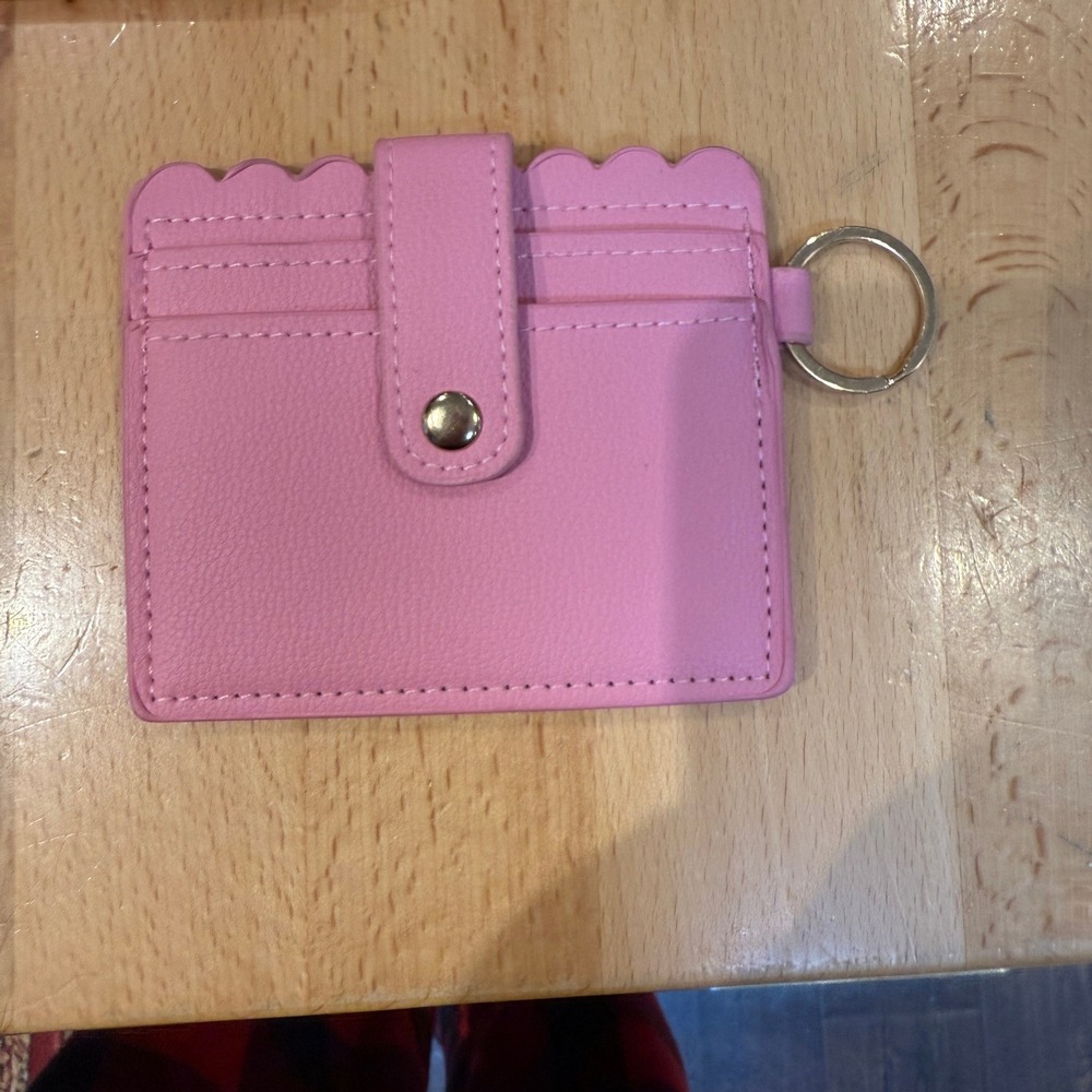 Scallop Edge Card Holder Wallet Keychain ID Badge Holder Lot (14)